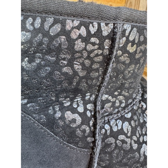 UGG Mini Snow leopard black leopard  Ankle boots size 8 - Picture 12 of 16